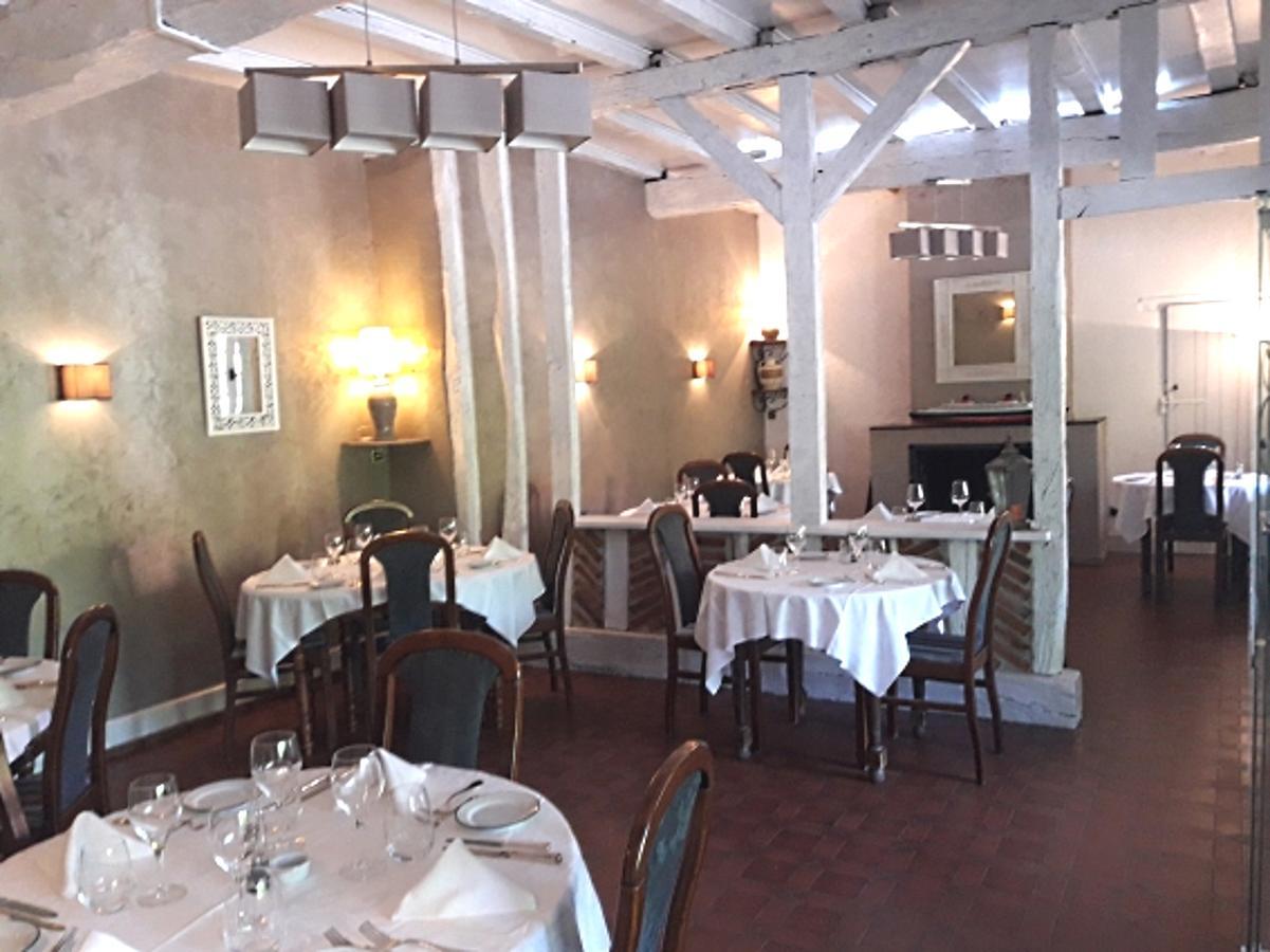 Hotel Restaurant La Croix Blanche Lyon Buitenkant foto