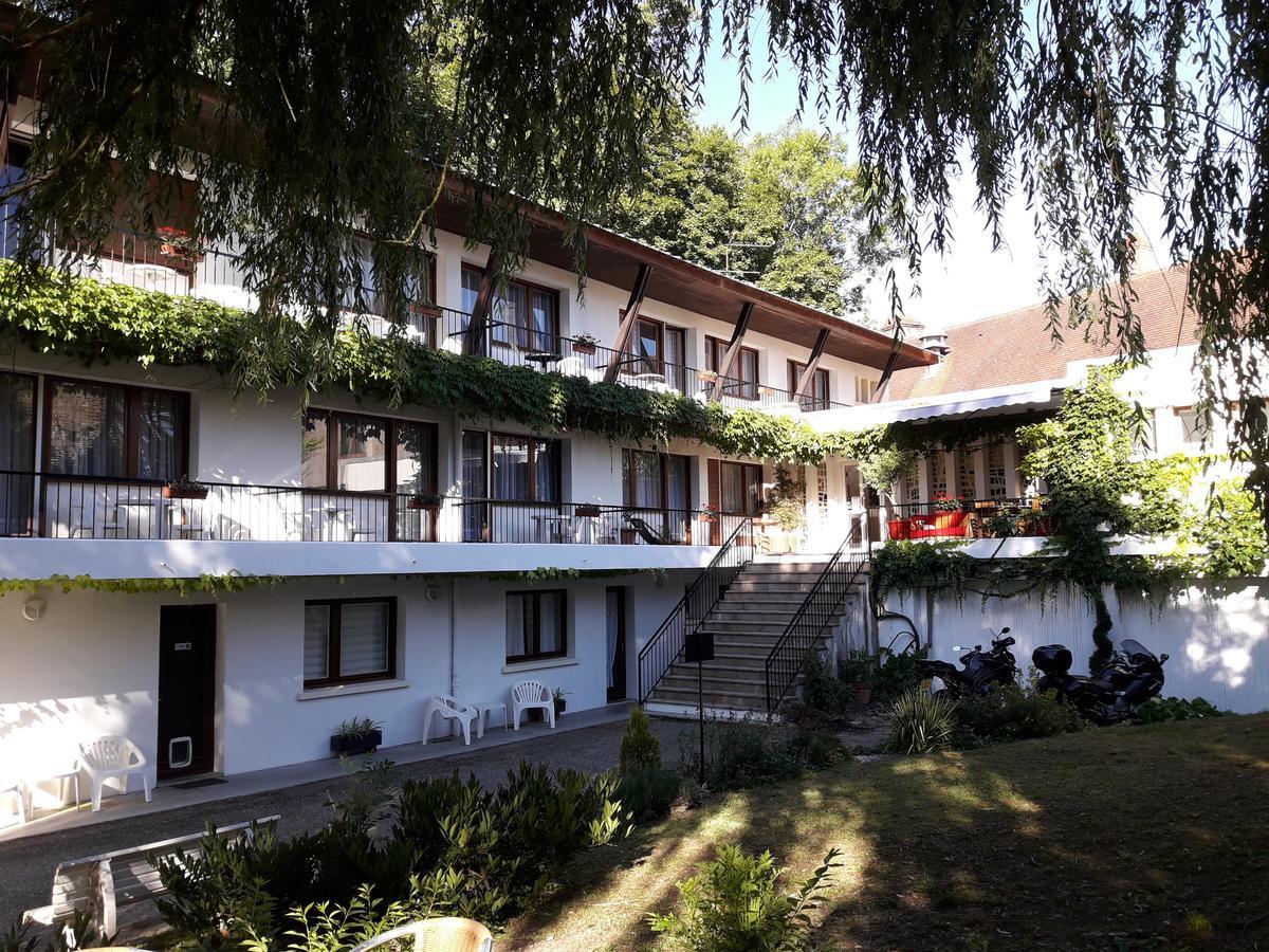 Hotel Restaurant La Croix Blanche Lyon Buitenkant foto